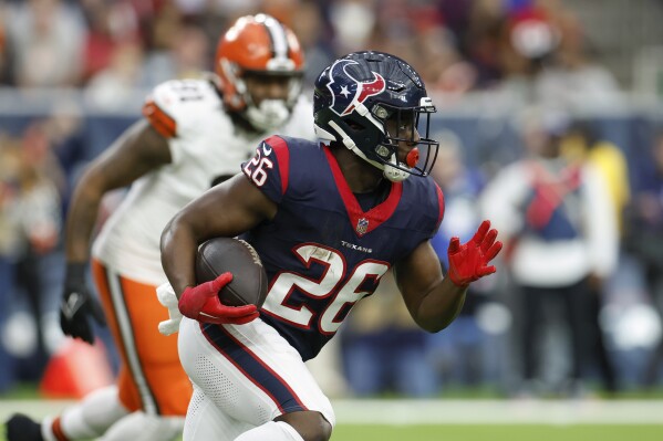 Devin singletary clearance